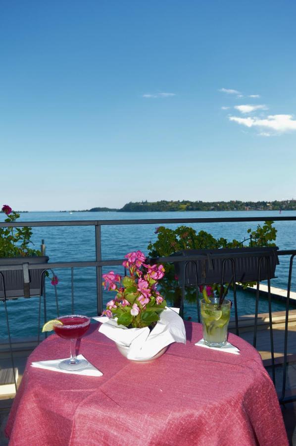 Hotel Diana Gardone Riviera Exterior foto